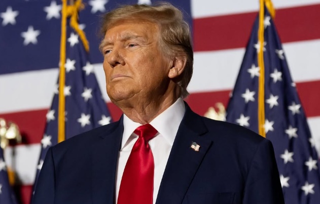 Trump: governo do Brasil precisa mudar de rumo, parar de atacar oponentes