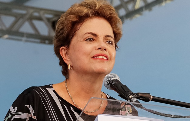 TSE deve julgar esta semana ação que pede impugnação de mandato de Dilma