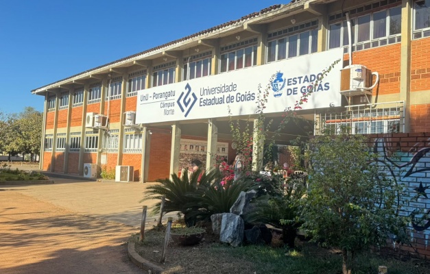 UEG presta apoio a estudantes da UFPA após acidente na BR-153