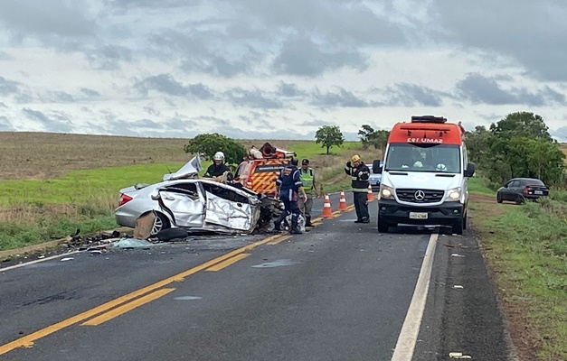 Uma pessoa morre e outras sete ficam feridas em acidente na GO-139