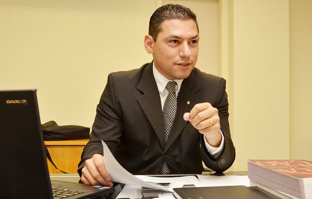 Umberto Ramos Rodrigues é empossado superintendente regional da PF