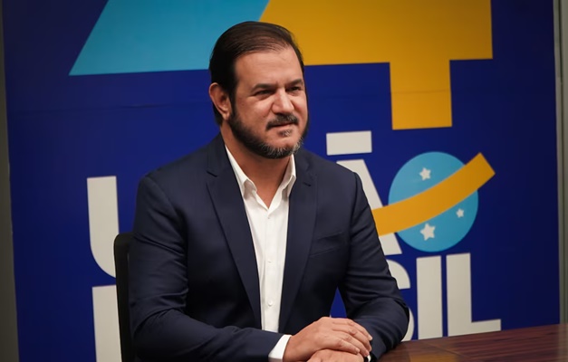 União Brasil dá 24 horas para filiados deixarem cargos no governo Lula