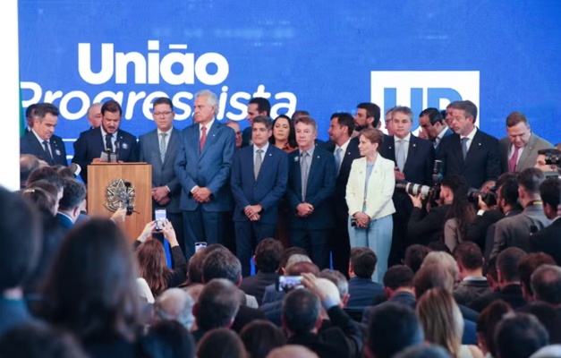 União e PP formalizam federação e terão cerca de 20% da Câmara e Senado