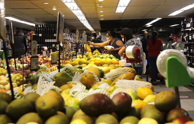 Valor da cesta básica sobe 5,93% em Goiânia em 2021