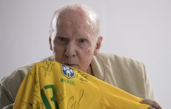 Velório de Zagallo será aberto ao público na sede da CBF, no Rio