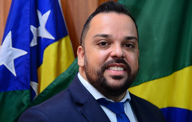 Vereador de Goiânia teria destinado R$ 4,3 milhões a entidades próprias