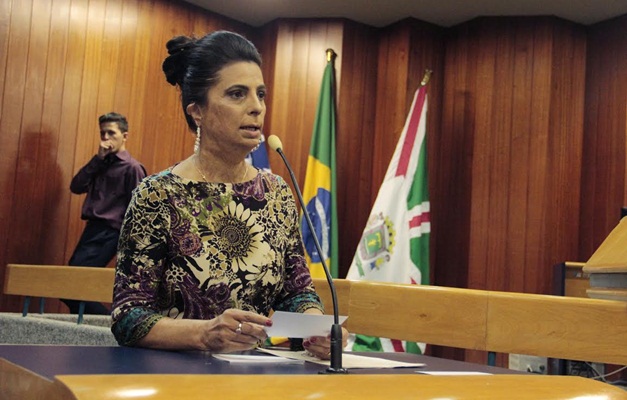 Vereadora Cristina Lopes será homenageada no Senado Federal 