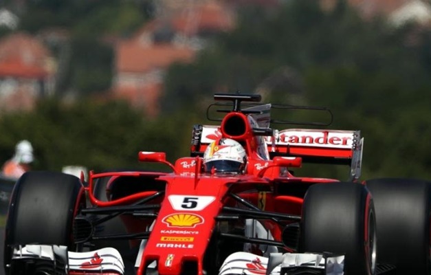 Vettel crava pole e Hamilton larga em 4º no GP da Hungria