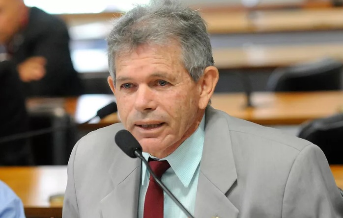 Vice-presidente do PT no DF é preso por suspeita de violência sexual contra adolescentes