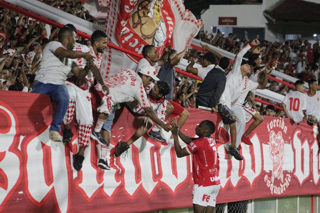 Vila Nova vence o Goiás por 1 a 0 pelas quartas de final da Copa Verde