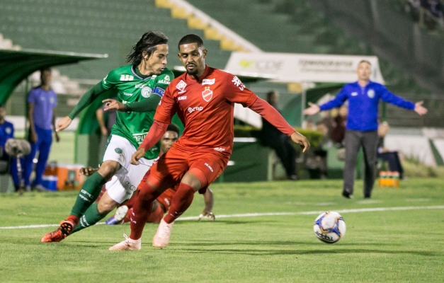 Vila Nova vence o Guarani por 2 a 0 e se afasta do Z4