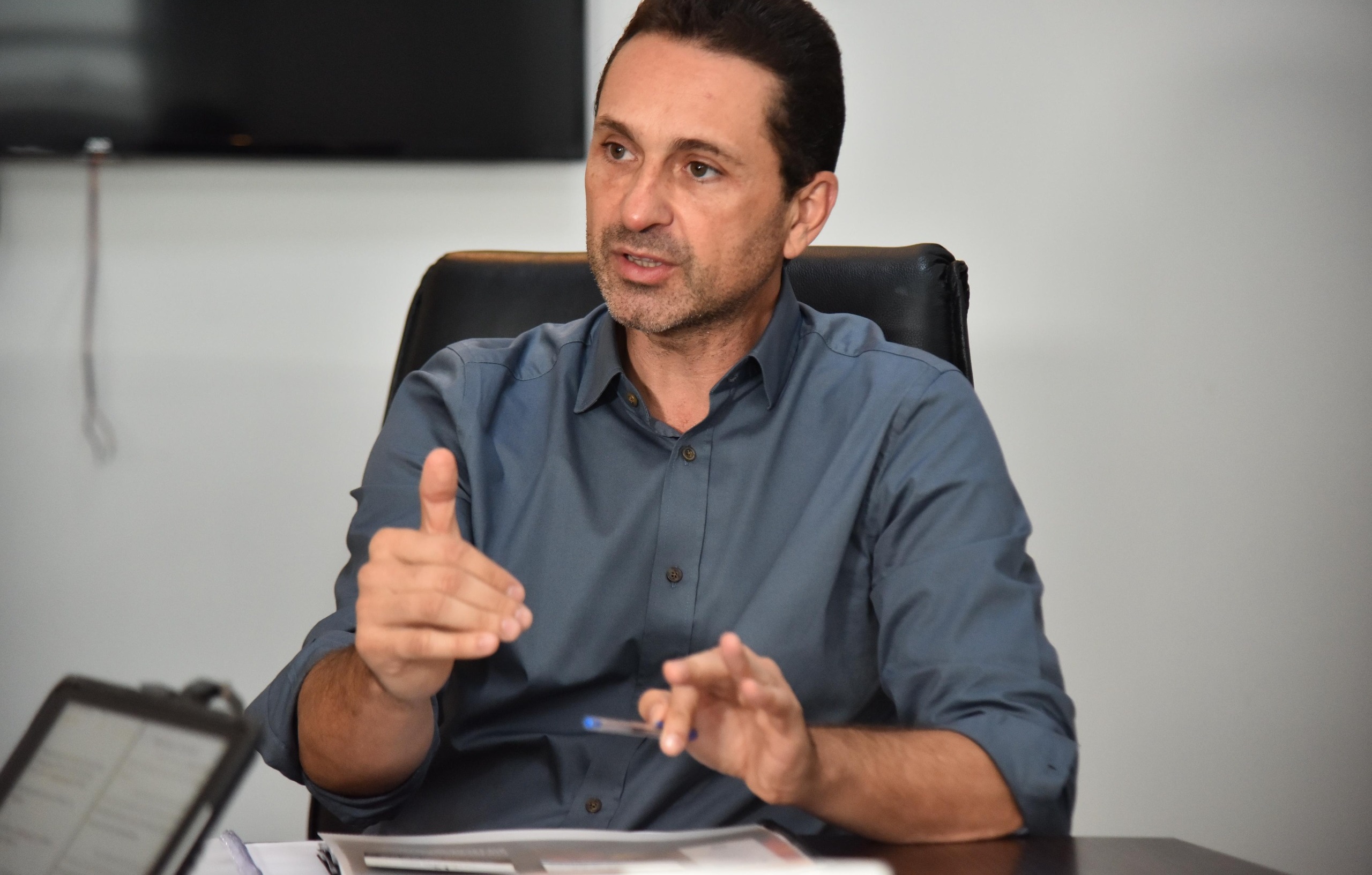 Vilela antecipa pagamento dos aposentados e pensionistas de Aparecida