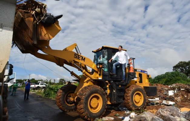 Vilela completa um mês com foco na limpeza e reorganização de Aparecida