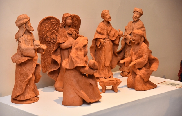 Vilela quer estimular artesanato com feiras e exposições em Aparecida