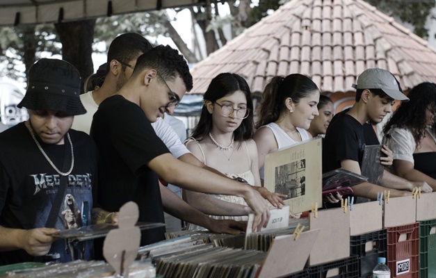 Vinillândia celebra cultura do vinil neste sábado (9/8) , no Martim Cererê