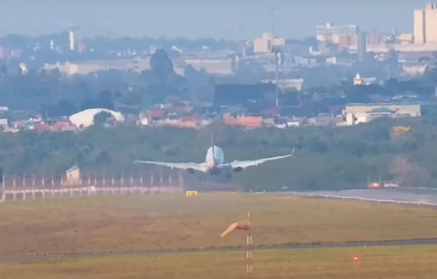 Voo da Gol arremete durante pouso no Aeroporto de Guarulhos