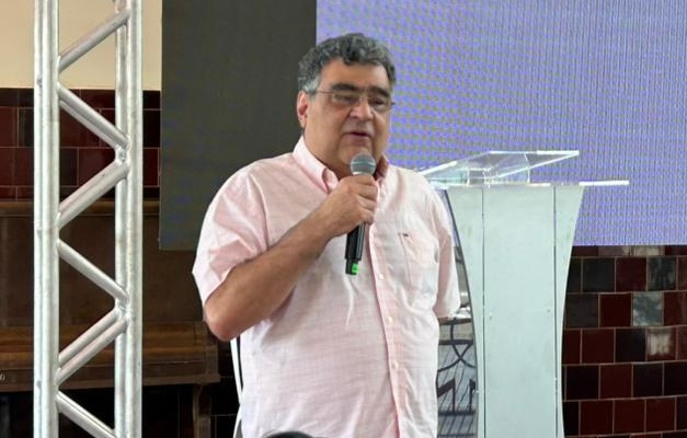Wolney Unes realiza palestra sobre Art Déco em Goiânia