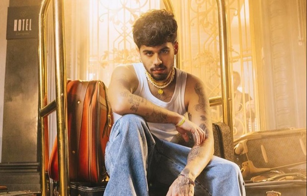 Zé Felipe reúne sucessos em apresentação no Sunset Malvada, em Goiânia 