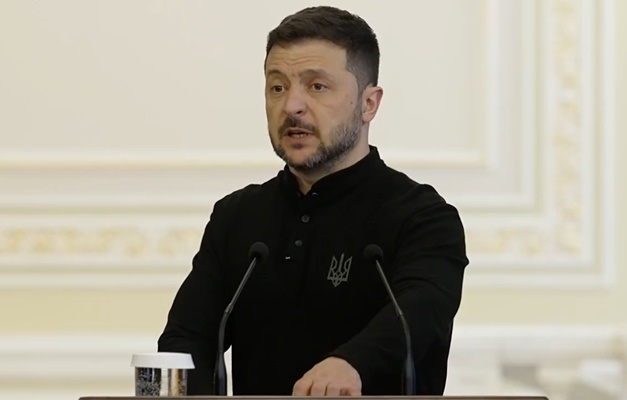 Zelenski vai à Turquia para negociar fim da guerra: se Putin não aparecer, não quer a paz